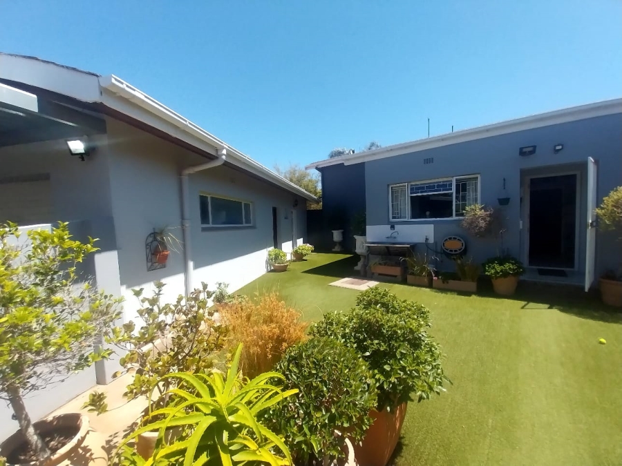 5 Bedroom Property for Sale in Robertson Western Cape